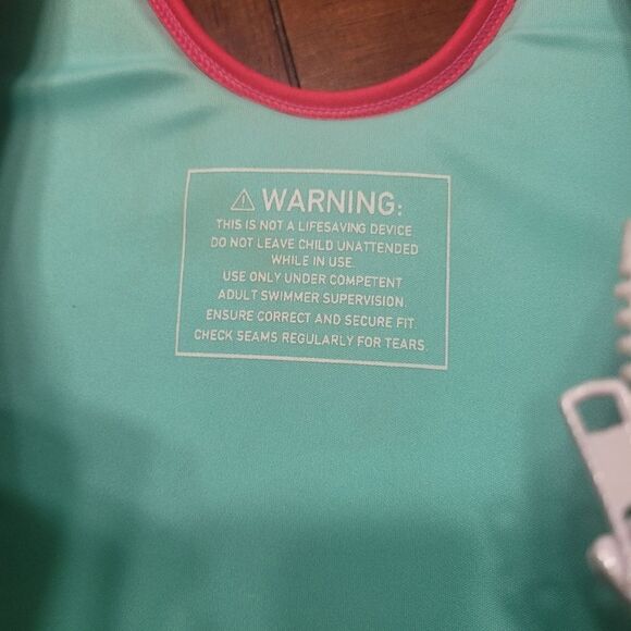 Speedo float / swim vest - Picture 4 of 4